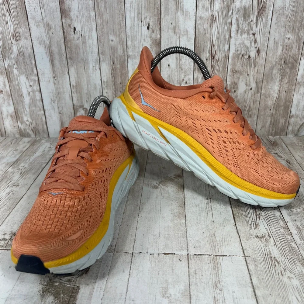 Hoka One One Clifton 8 Women 7.5 Running Shoes Summer Song Cantaloupe SBSCR